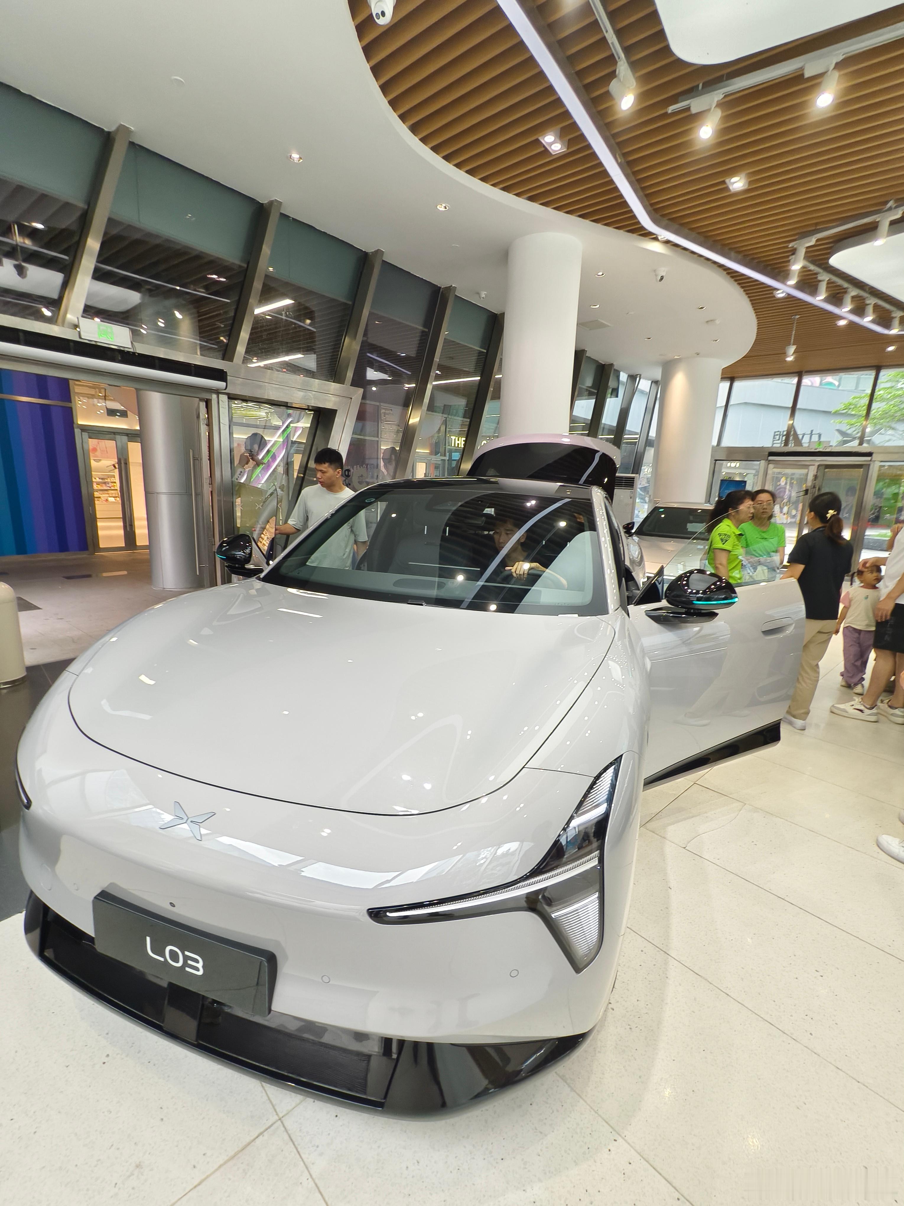 镜头下的广州 小鹏汽车 广州·番禺天河城