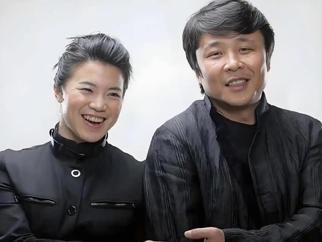一年前还在为国乒操劳，一年后舆论反噬、赛事出局、谣言缠身，王楠彻底陷进了漩涡。两