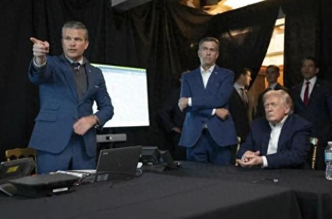 特朗普玩脱了!
把一国总统抓走，他以为自己在秀肌肉，其实没意识到，别的国家只会重