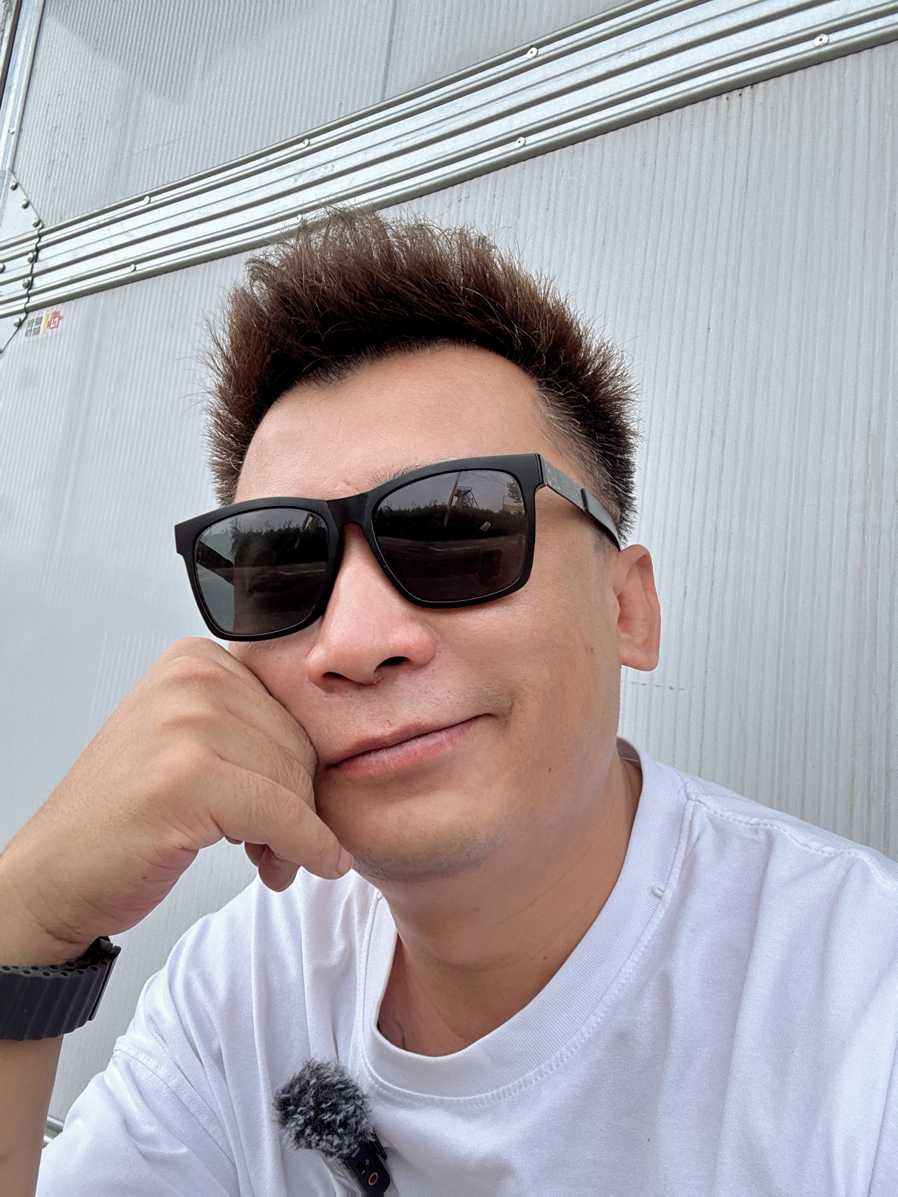 早起感觉时间都变多了。这个点儿，干完活了。开心呀，嘴角都压不住了。 ​​​