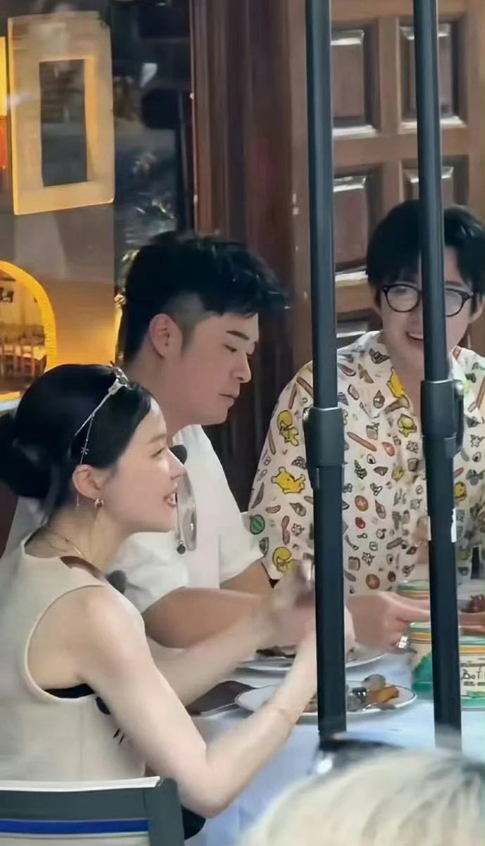 金靖：不要怀疑任何一张能进娱乐圈的脸 