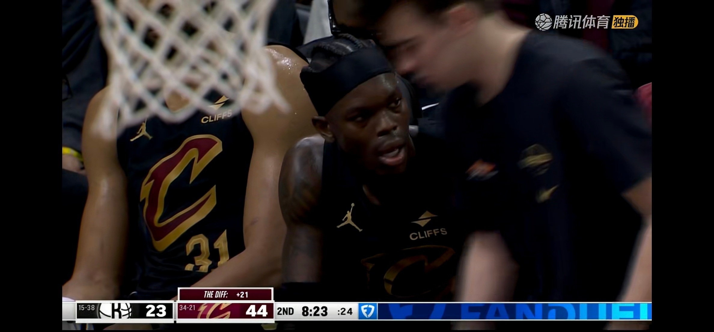 人人争先，不然捞不到时间篮网vs骑士