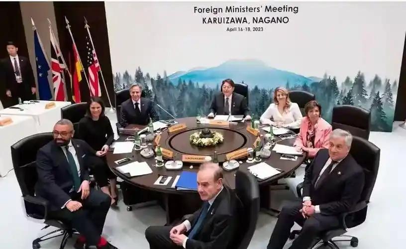 美国这次彻底看走眼了！全世界都在等中国抛售美债、正面掀桌，美国更认定这是中国唯一