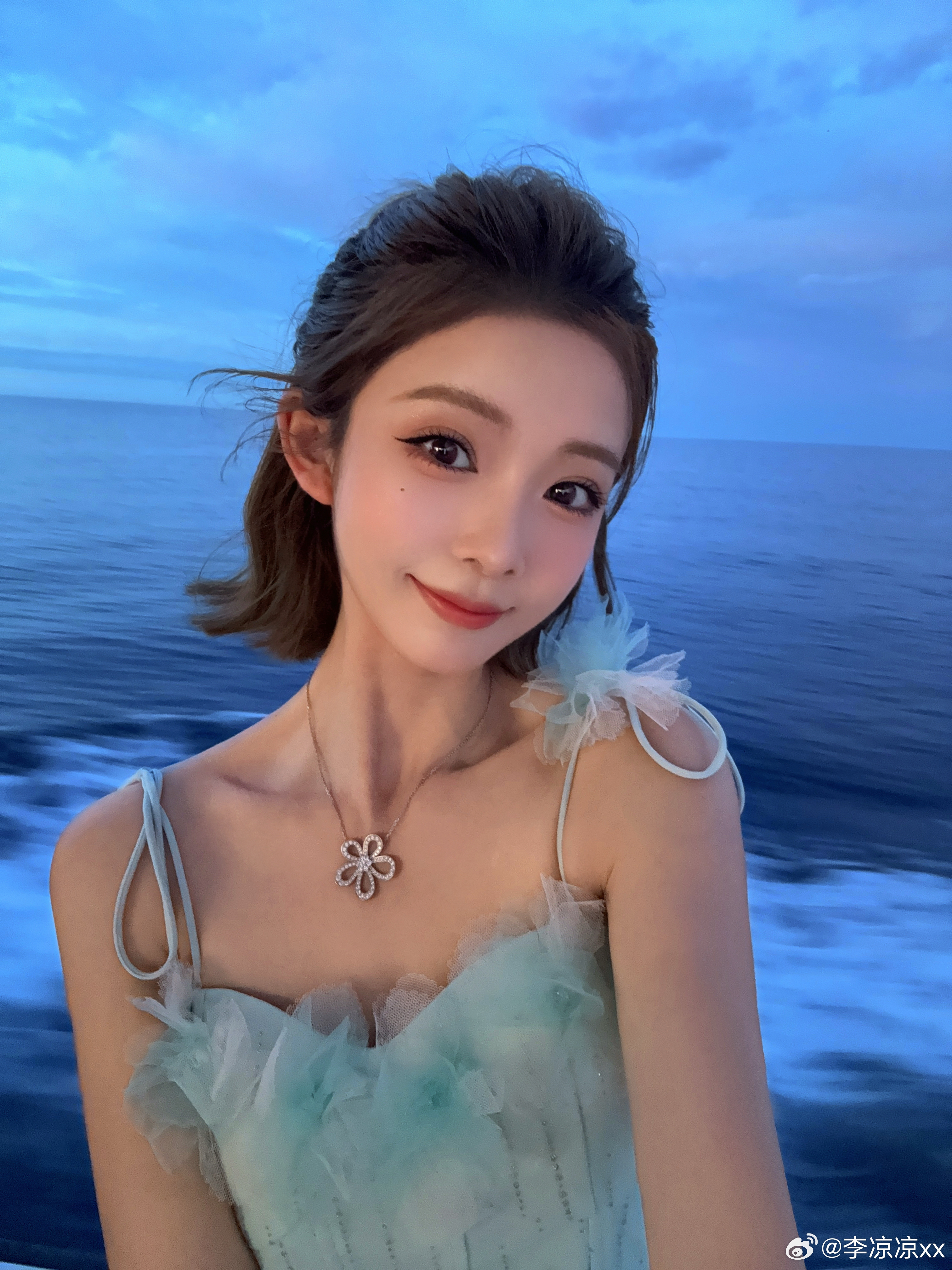 少女的定义从来不是年轻漂亮，而是勇敢自信且美好🩵 马尔代夫