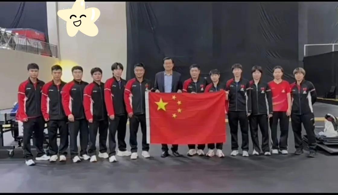 国乒这波合照操作太有梗了！


           男队站得笔直如松，气势直接