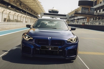 不儿！这都是成都车展亮相的？BMW M 家人？谁方便帮我把图8 带回来！装我MI