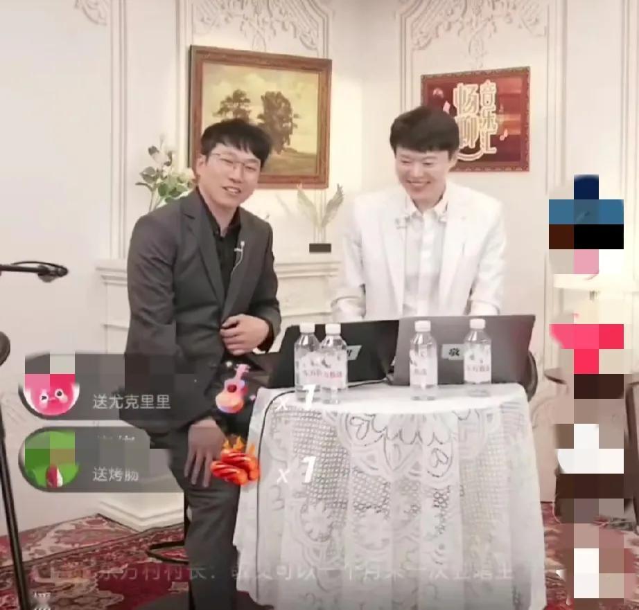 挺佩服敬文的！
勇于追求自己的梦想！
他8月中旬将在个人社交账号开启直播唱歌！
