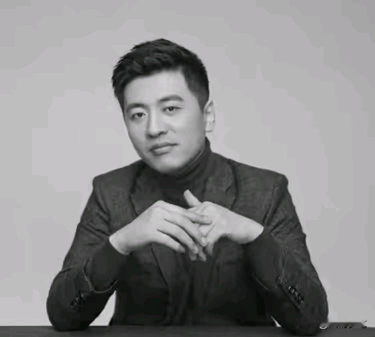 张雪峰干净利落的走了，但给所有拼命赚钱的人提了个醒，身体不会因为赚钱多而健康，生