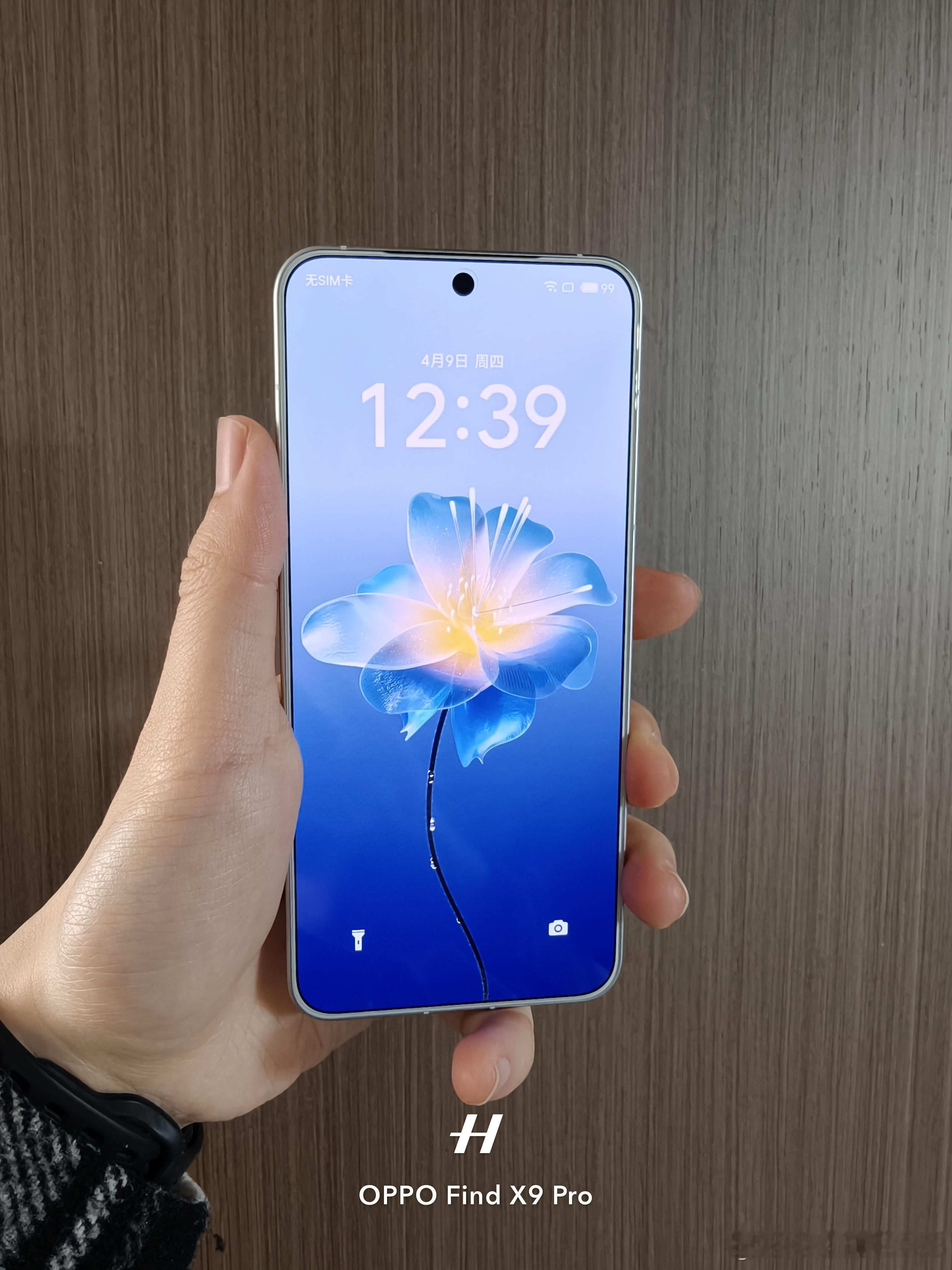 魅族22这个正面确实是好看啊珍惜最后一款白面板了 