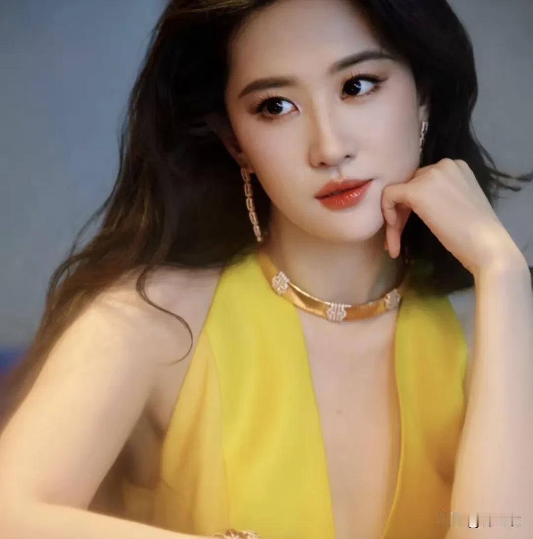 刘亦菲快两年没有进组了，气的很多粉丝都脱粉了，其实我觉得她应该是要求高吧。

如