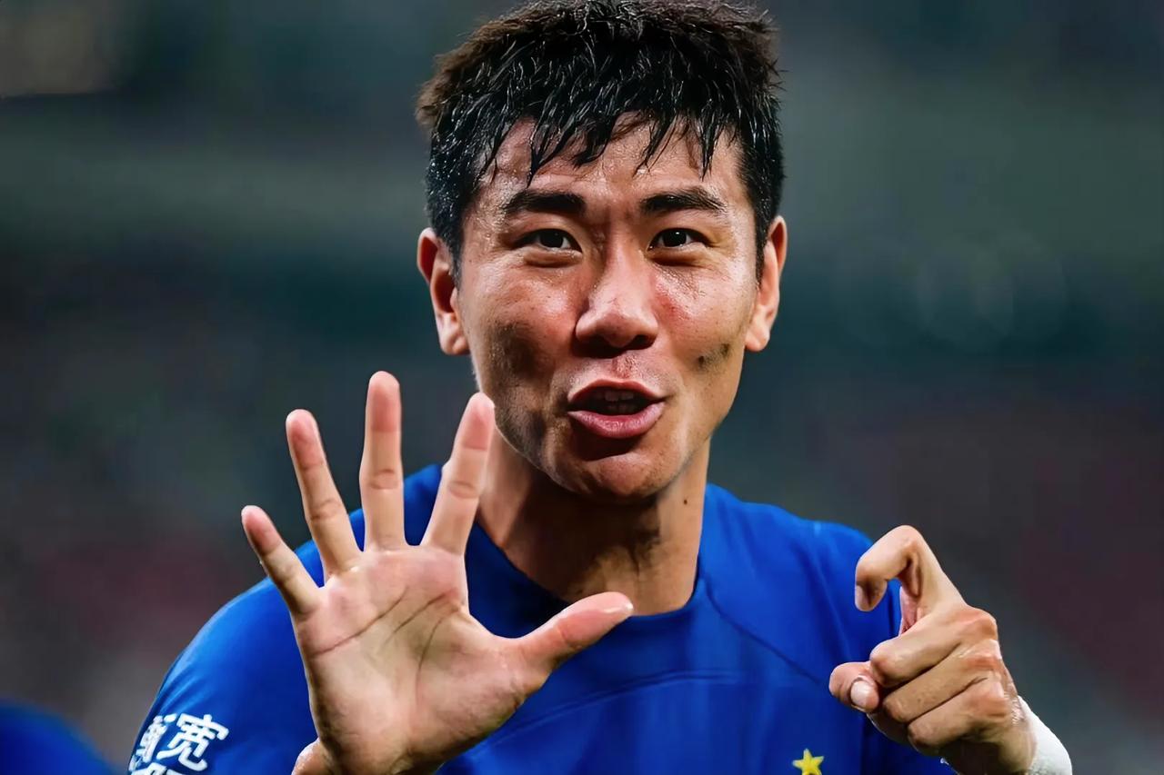 三镇球员的手势，申花球迷最懂？一起来鼓掌吧！[笑哭][笑哭][笑哭]不堪回首的往