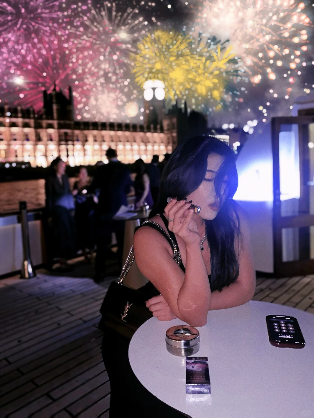 蛇年快乐