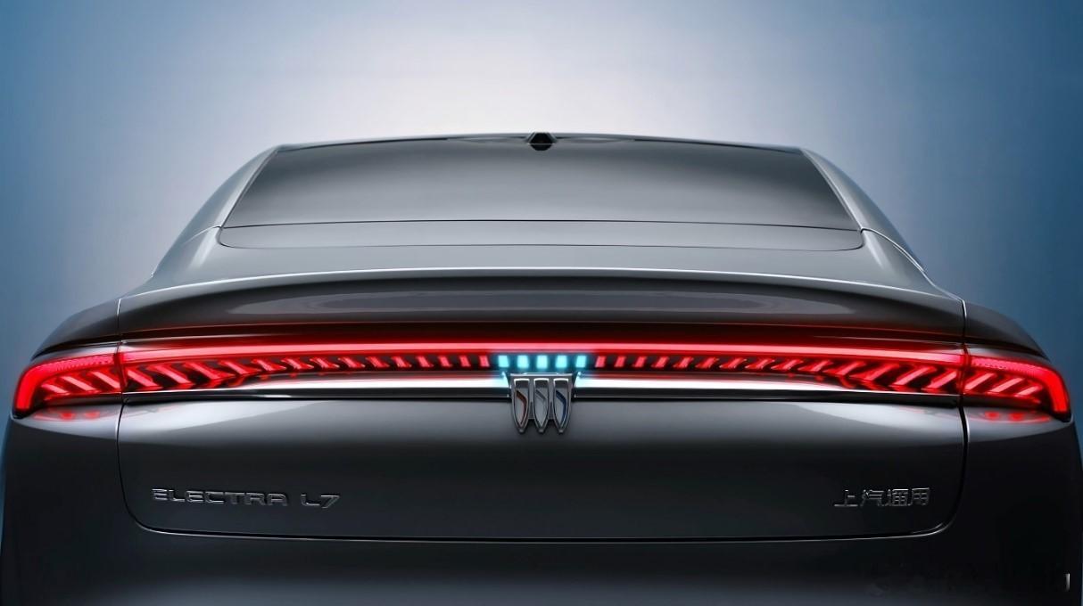 别克至境L7开启首轮新版本OTA升级！[辅助驾驶精准进化，更好用更安心]行业首发