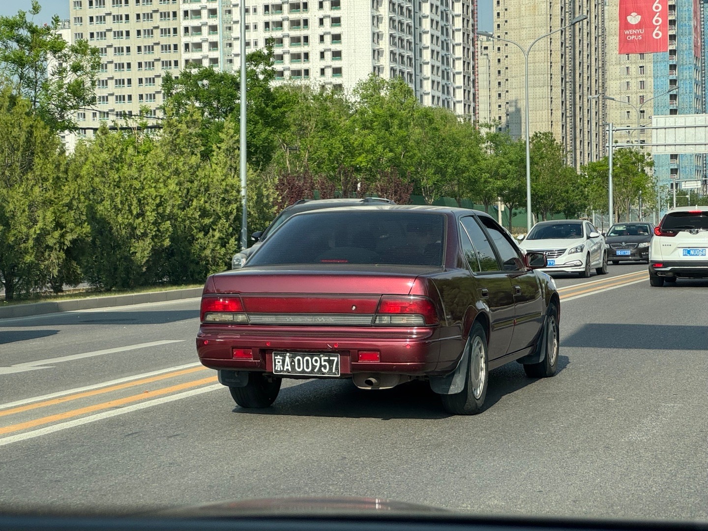 现在路上竟然还有黑牌车