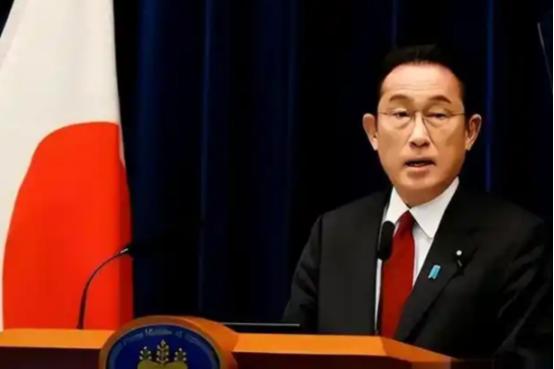日本退役少将山本一郎近日在接受《朝日新闻》专访时抛出一则震撼性预言：中日两国在东