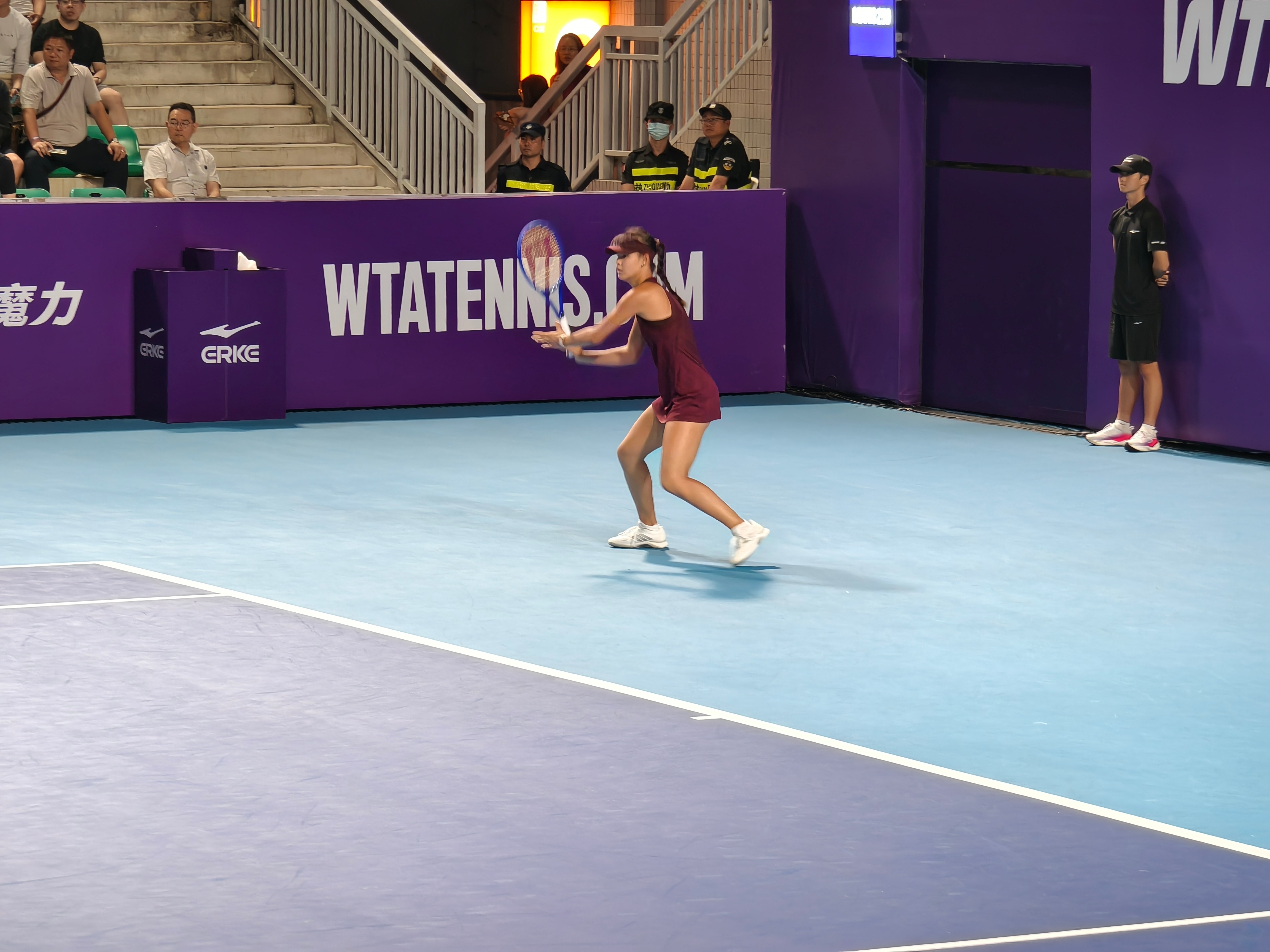 【孙心然逆转晋级八强】🇨🇳广州WTA250女单正赛第二轮🇨🇳孙心然6-3