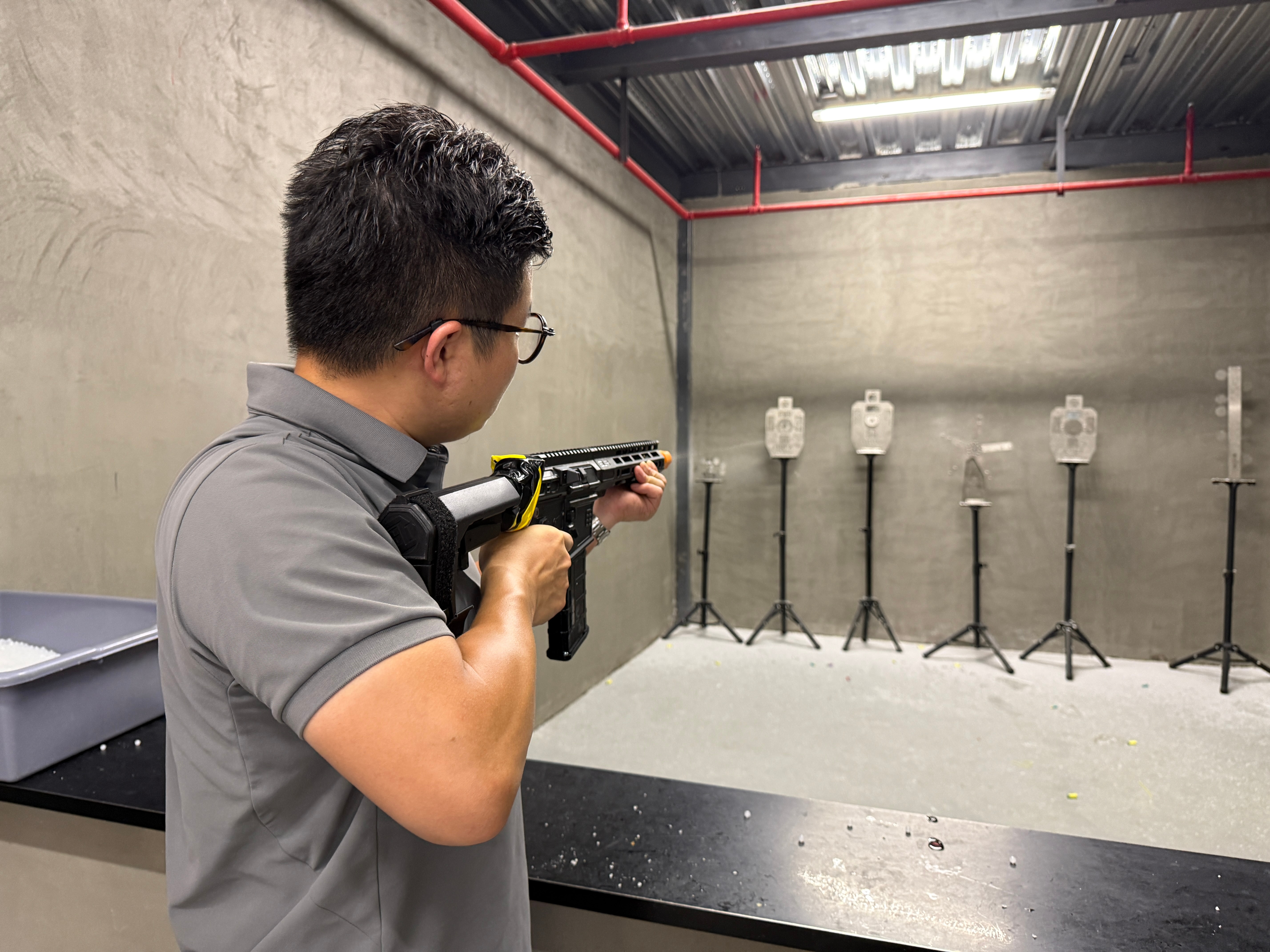 早早早很硬的兄弟们、硬起来