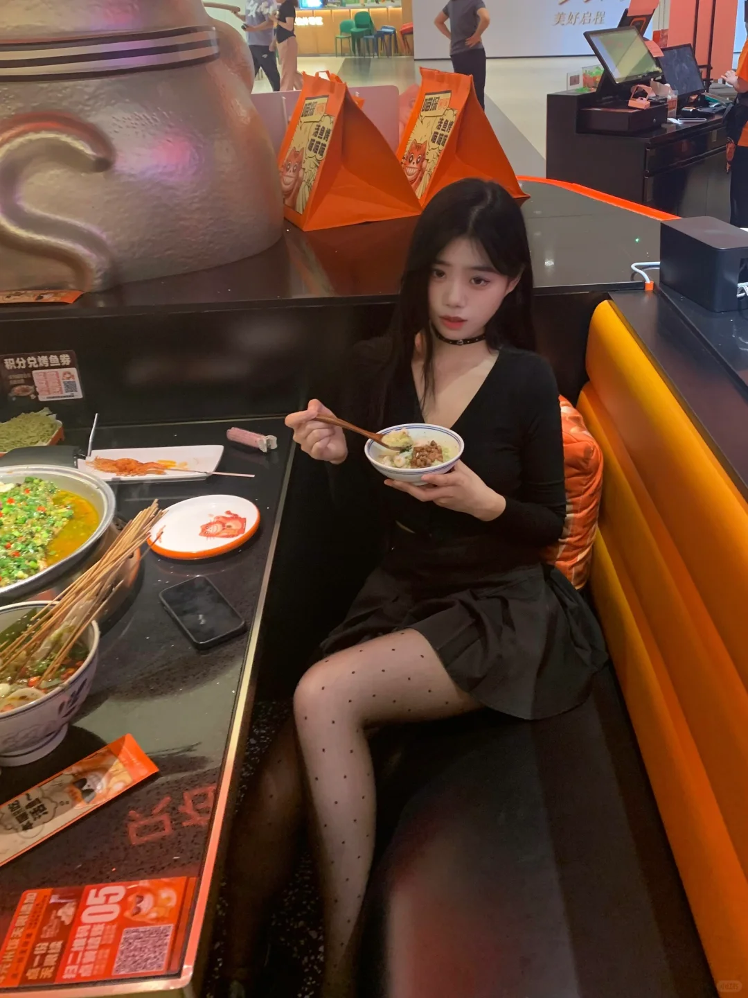 请吃烤鱼的漂亮妹妹🍴🍽️