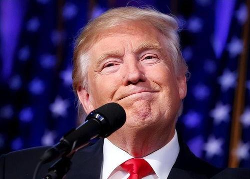 特朗普支持率暴跌+美股分化！两房狂涨30%，背后是市场预期与政策博弈


特朗普