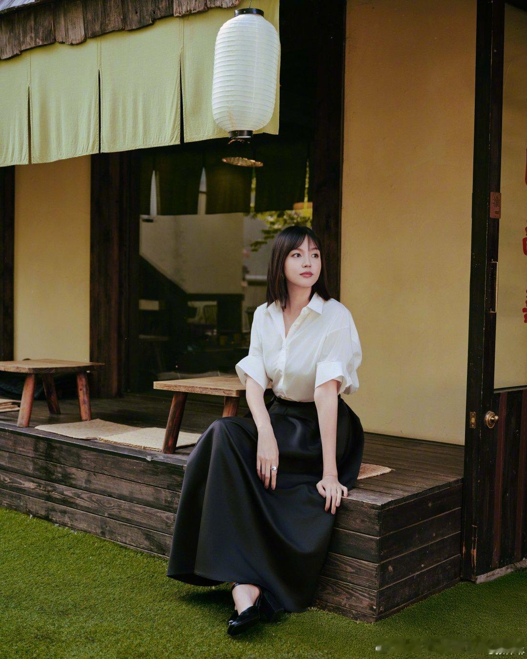 周末快乐加载🌼来赴一场车展之约优雅藏于肌理，野性隐于线条每一处细节，都写满态度