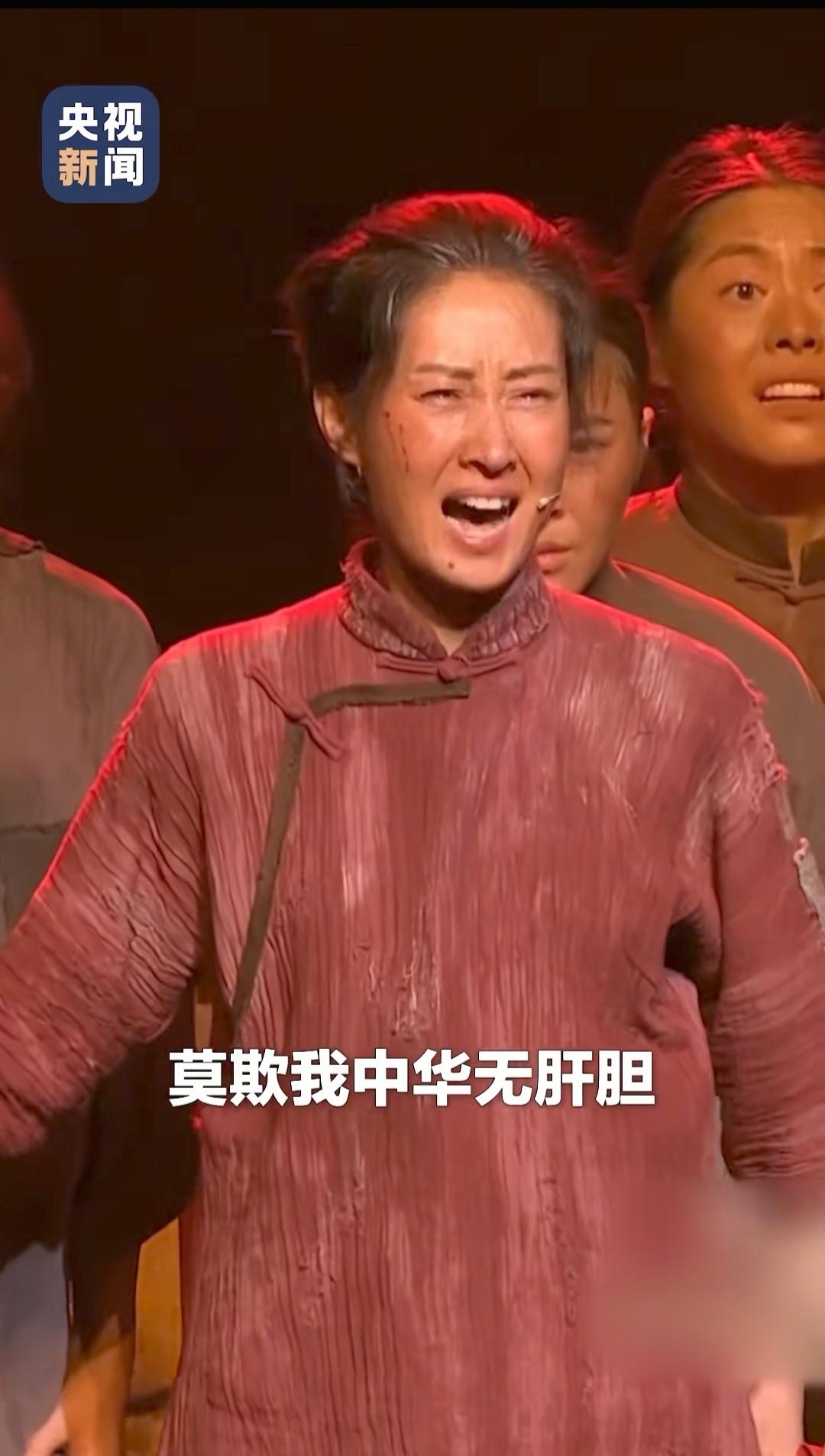 九三文艺晚会：震惊全场！

说到晚会的演员阵容，这才是“内娱国家队”的，刘敏涛、