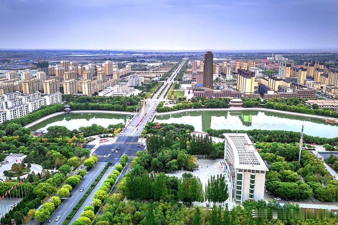 #聊聊退休那点事# 玉门，是新中国石油工业的摇篮，向全国输送了大批的石油管理人才