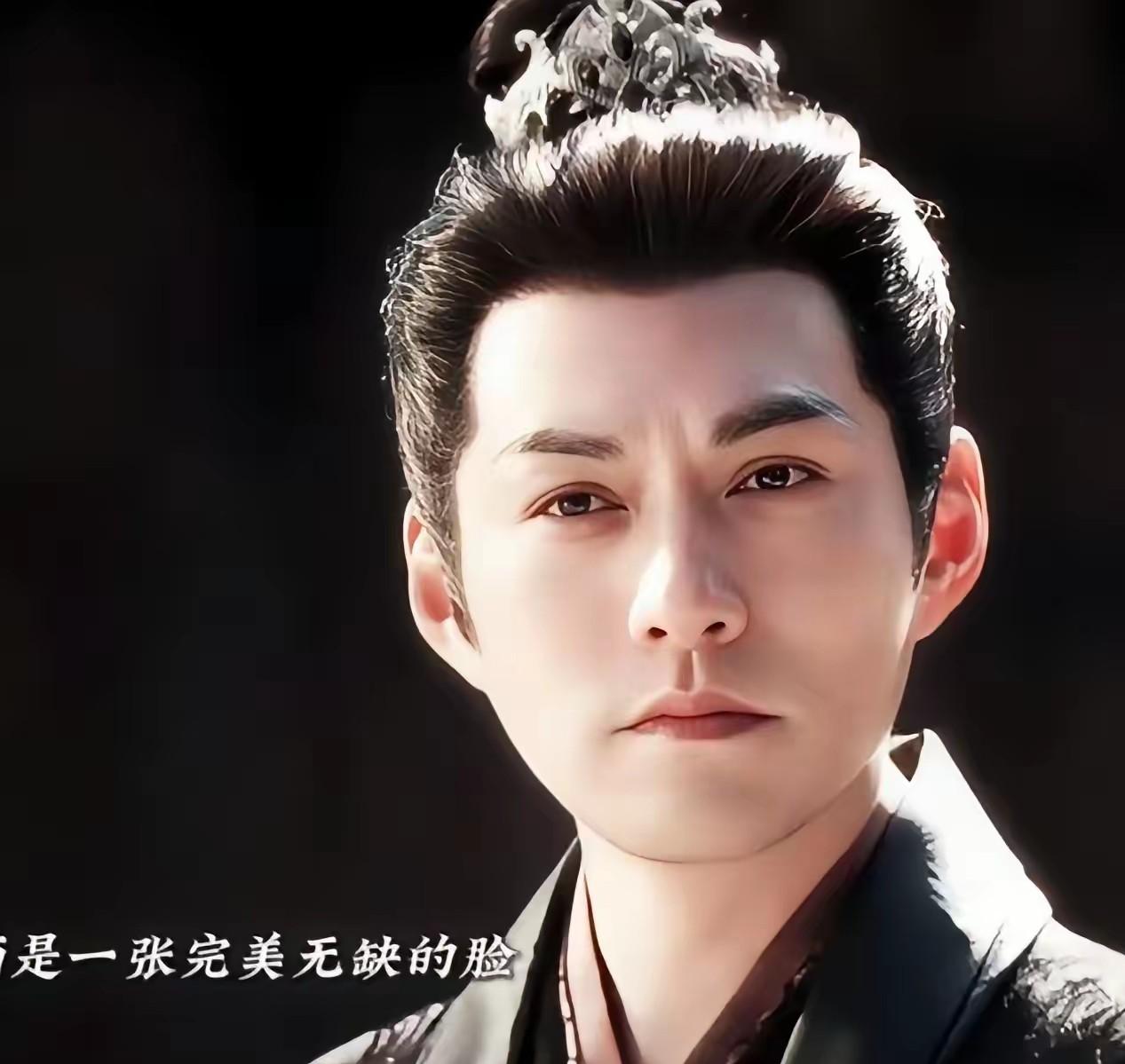 我发现严屿宽的脸才是一张最完美无缺的脸，他的脸称得上男人中的颜值天花板，被公认为