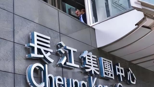 【特朗普彻底失算，年内长和港口无法完成交割，交易必须得到中方批准】

想当初特朗