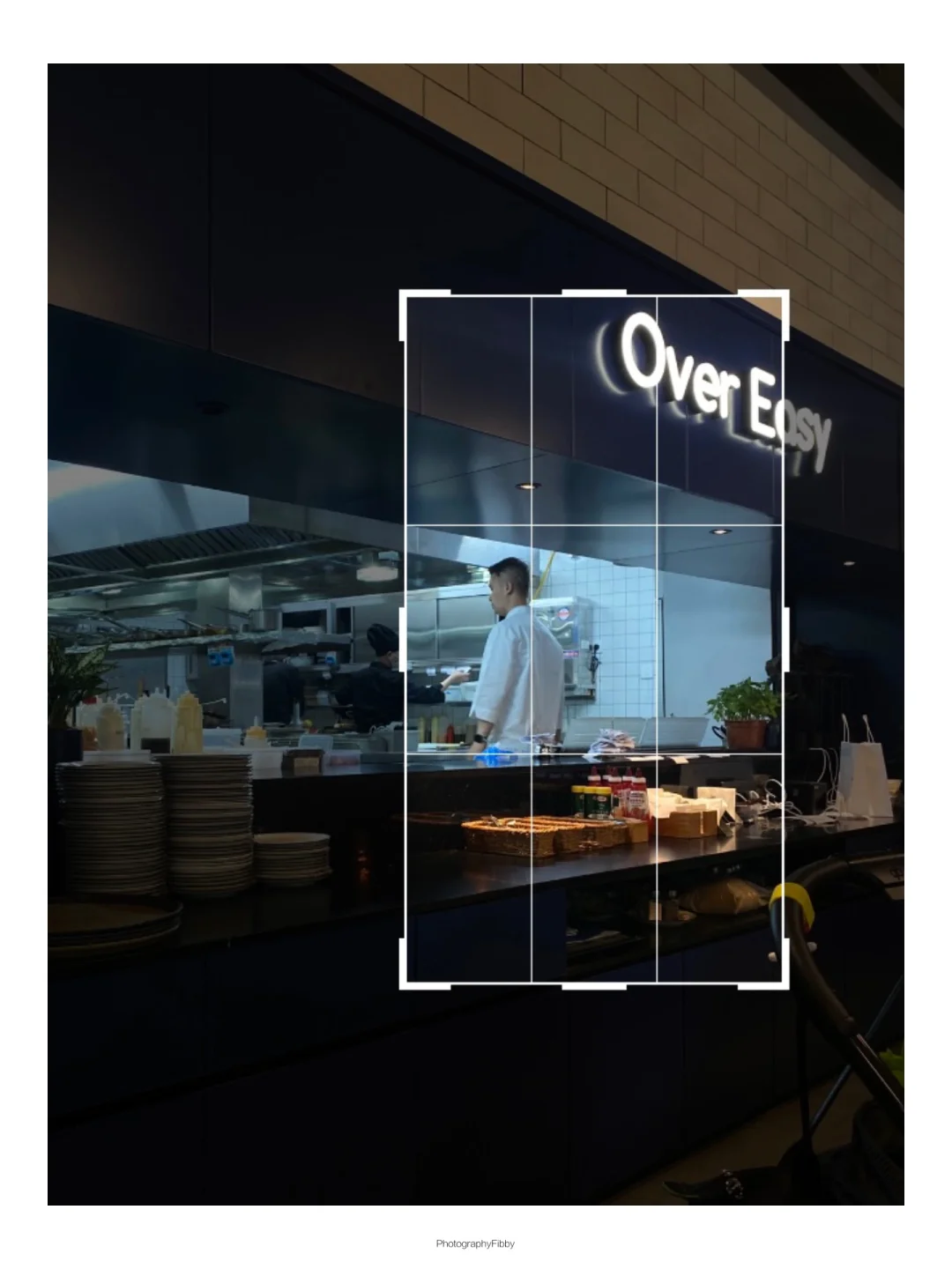 去餐厅一定要这样构图秒变高级电影感海报