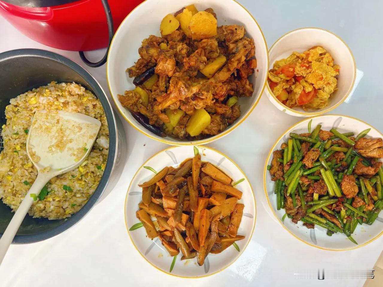 大网红朋友，你这辈子遇过最让心里发凉的事吗？我想，该是你把他当成自家人对待——家