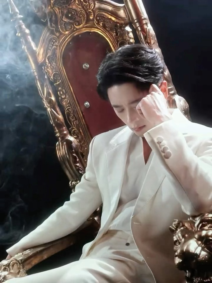 就这个男帅女美爽王楚然丞磊妖妃暴君教程王楚然丞磊妖妃暴君转场