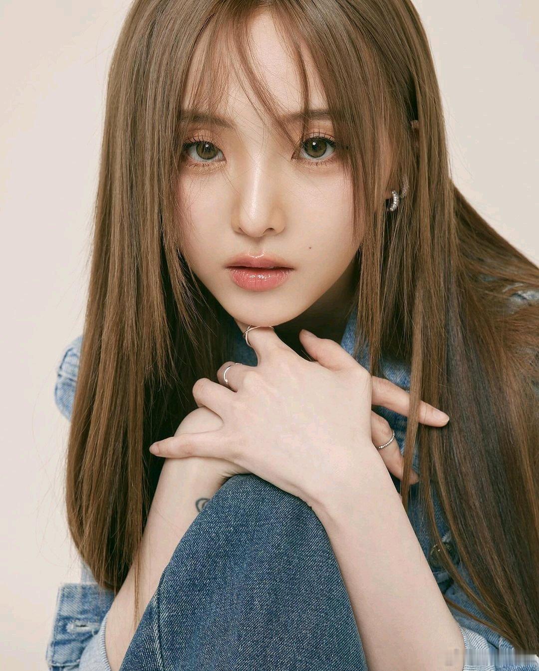 #硬糖少女303##郑乃馨# 今日份糖妹新鲜物料郑乃馨IG更新分享新照片一组从曝