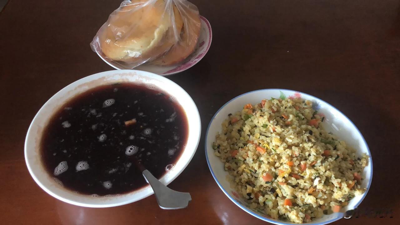 以后会更新给大家西安最地道的美食