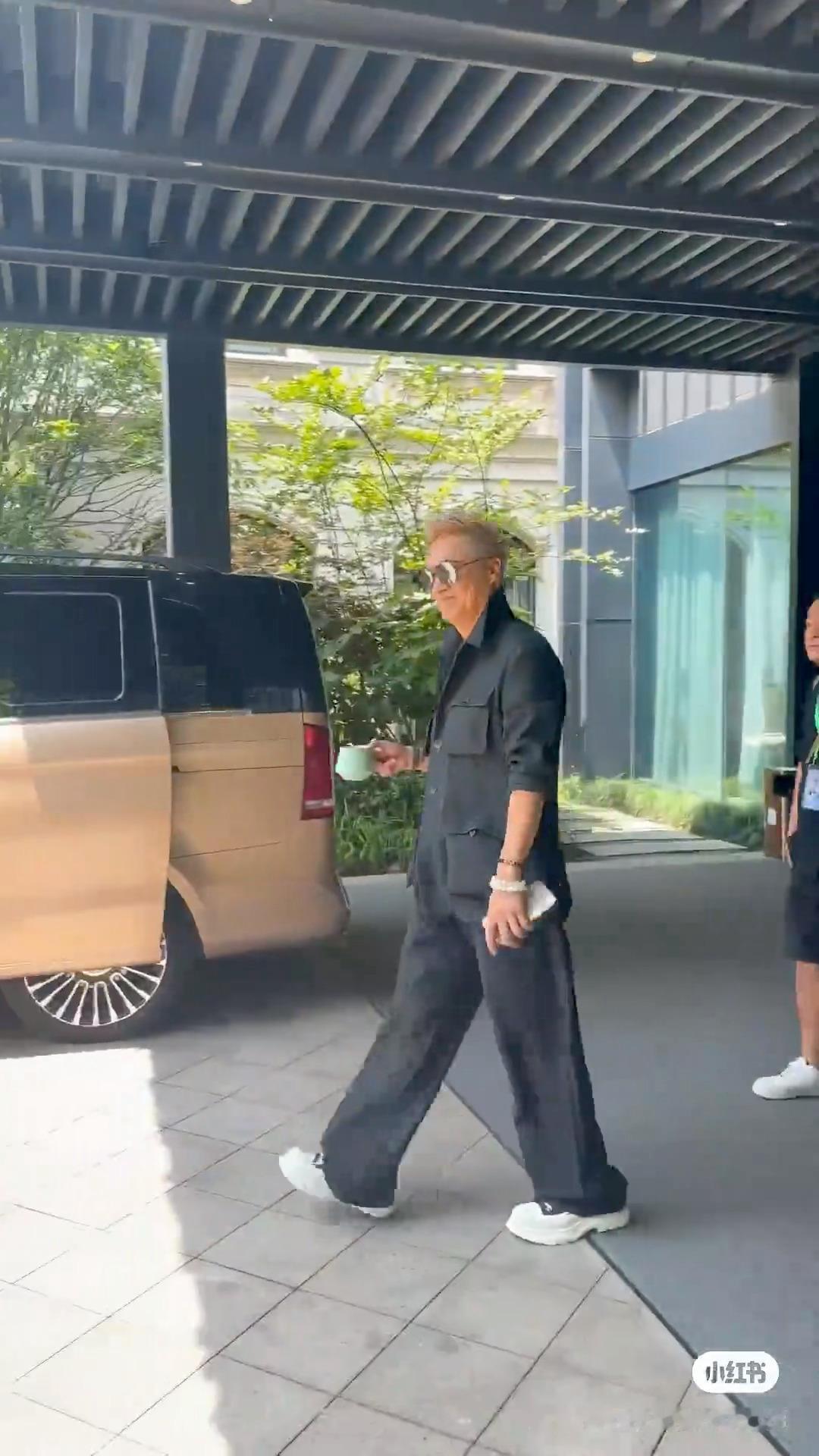 帅成这样啊吴镇宇 ​​​