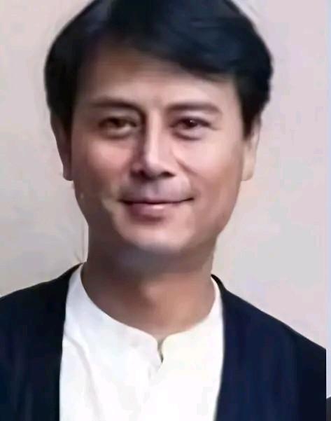 我们这一代人都是看着琼瑶剧长大的，大家都知道琼瑶是一个眼光非常挑剔的人，要想在她