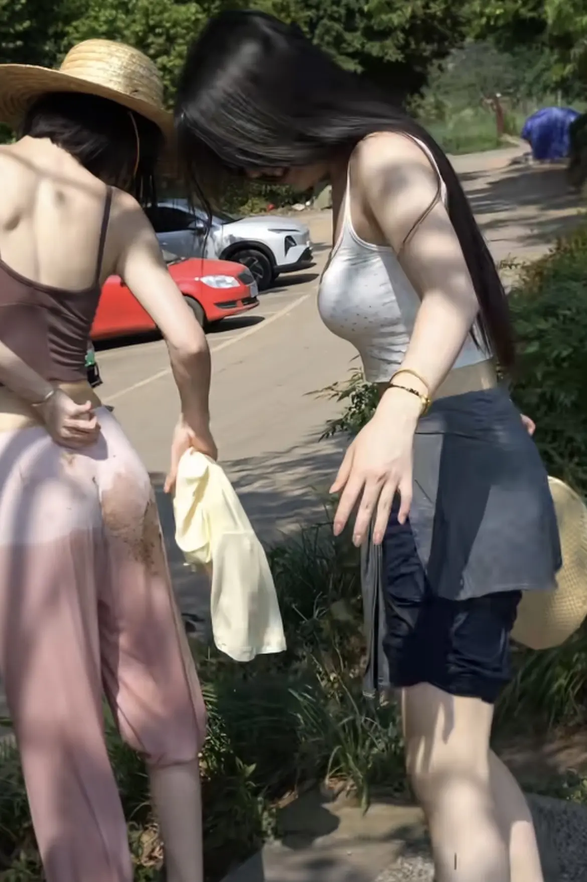 夏天该有的样子 邻家女孩 夏天就是要玩水