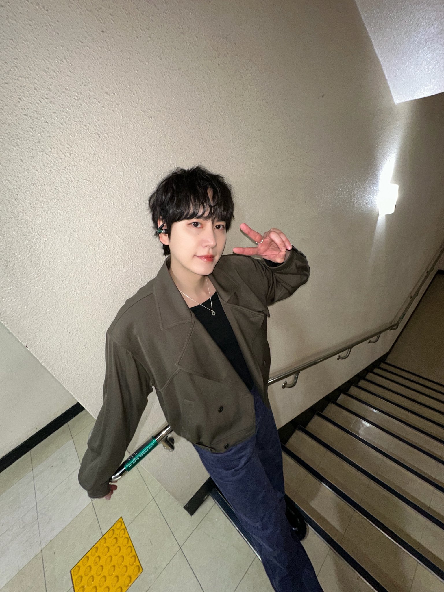 “CB百蓝_。251220 kyuhyun_official更新曺圭贤 相关：2