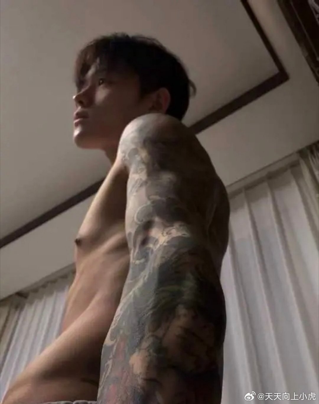 戒糖加跳绳5个月威力有多大加油吧少年，年轻真好，加油吧少年。少吃多运动。这是最好