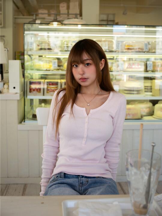 2pm ‘ 在咖啡店