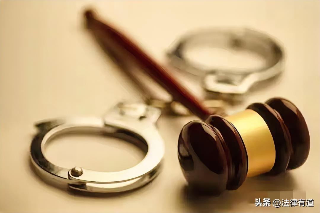 3年“薅”垮900家网店！男子利用“仅退款”漏洞，空手套白狼终获刑。

2023