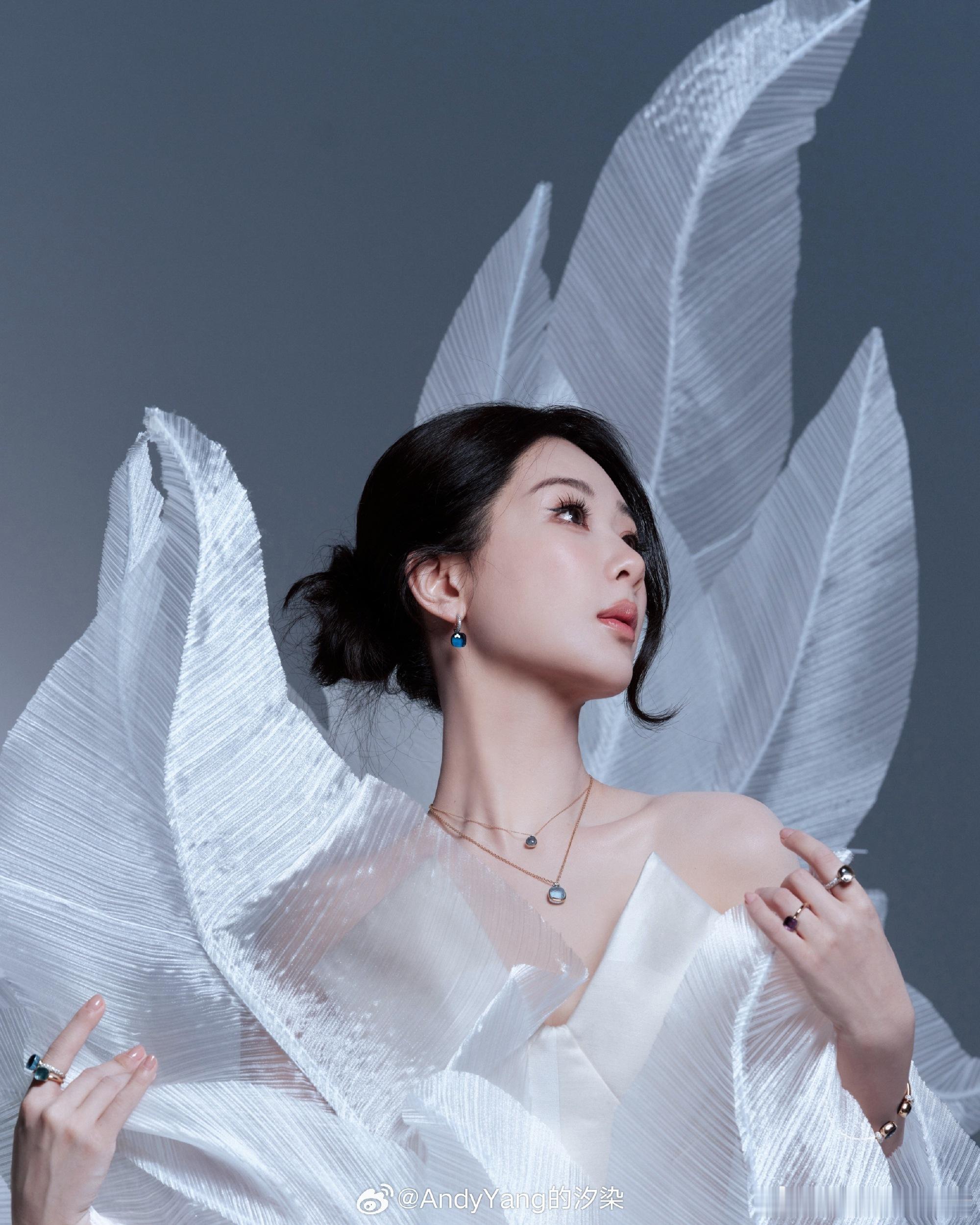 宝曼兰朵全球品牌代言人杨紫 愿你此生无忧亦无惧，愿你此生尽兴 赤诚善良，愿你所到