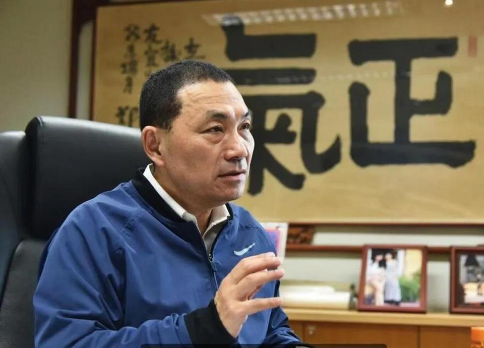 侯友宜对“不副署”再度发声，这次好像有点东西

12月17日，台湾地区新北市长侯