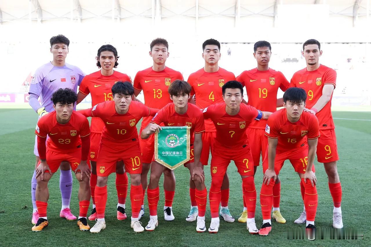 U23又废了！真是一代不如一代！国奥VS国足实力对比——

处理单刀——

国奥