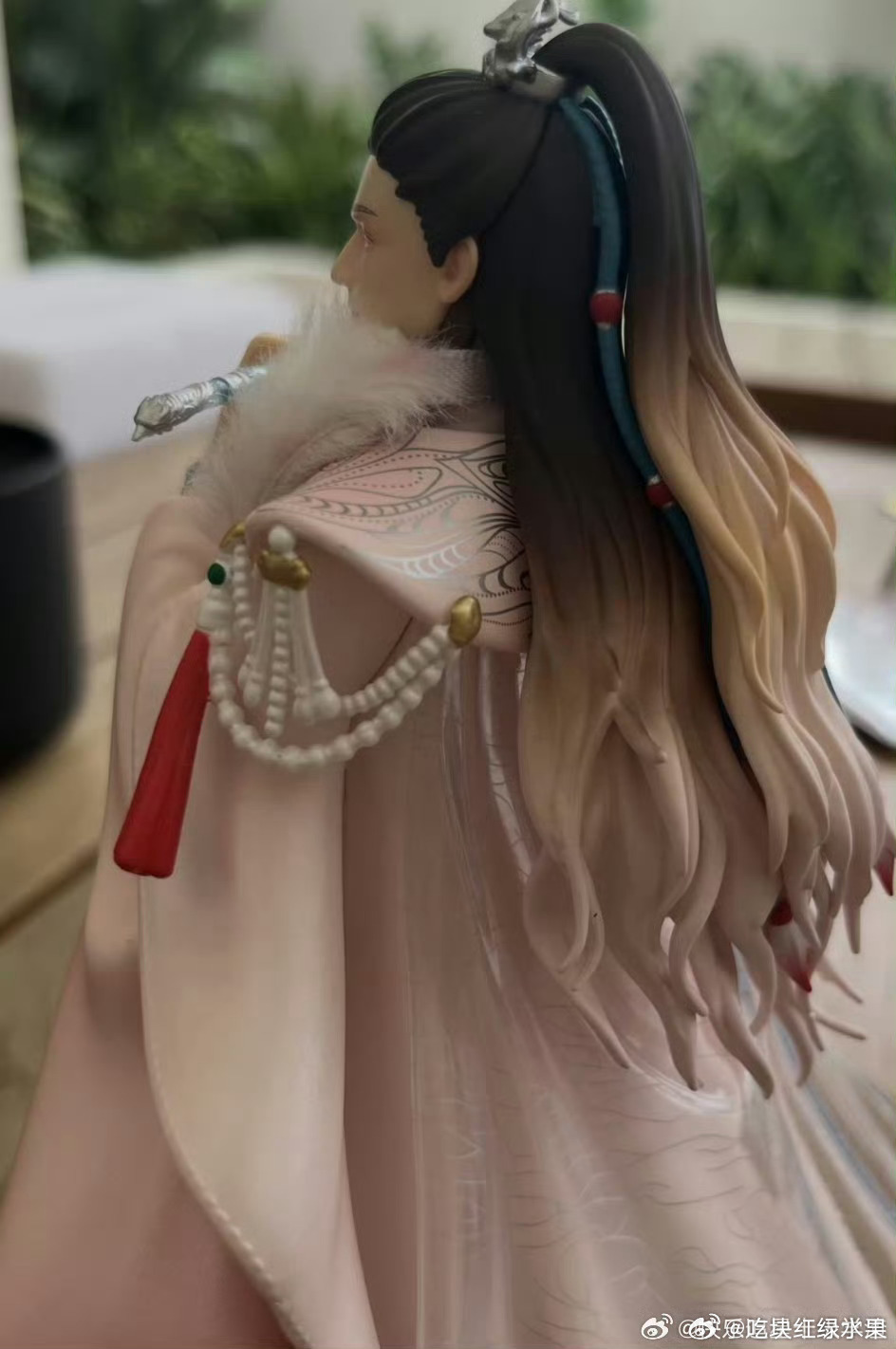 来看罗云熙粉丝众筹200多万 售价399一个的水龙吟手办 够不够还原角色 