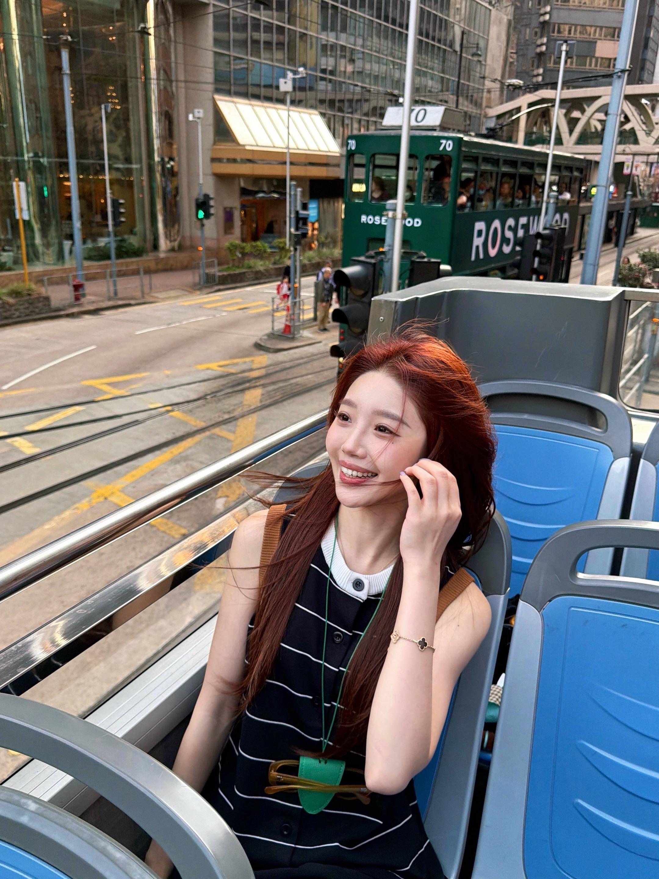 “從未跟你飲過冰 零度天氣看風景”