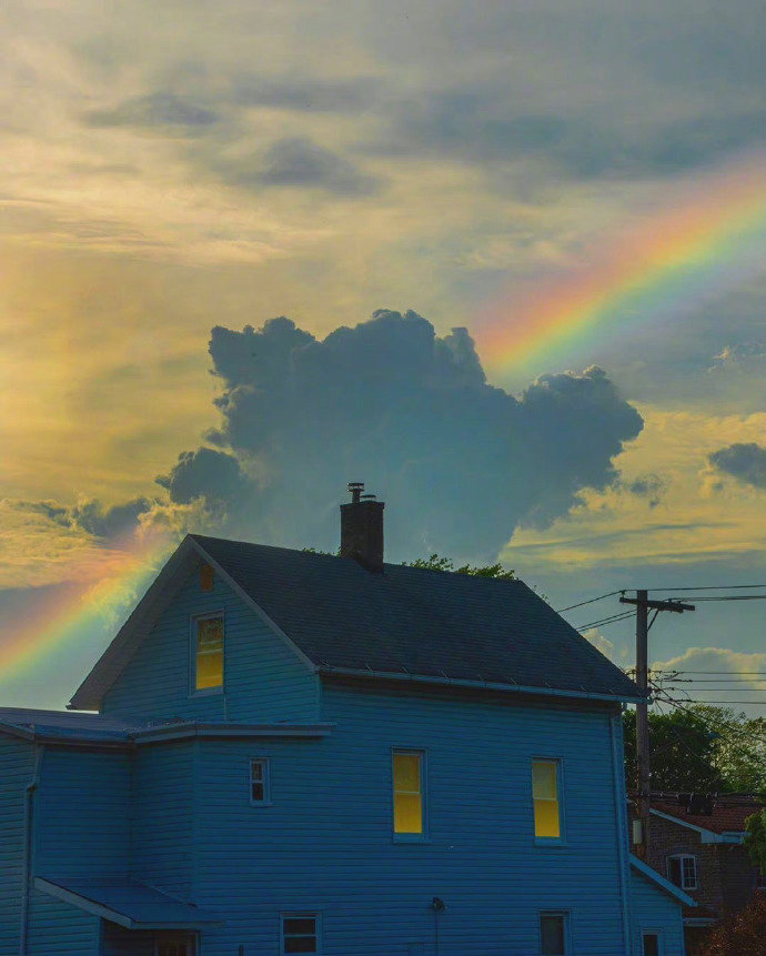 “ 凡事最后都做到仁至义尽的人，其实不是傻，只是为了以后，可以心安理得的无情无义
