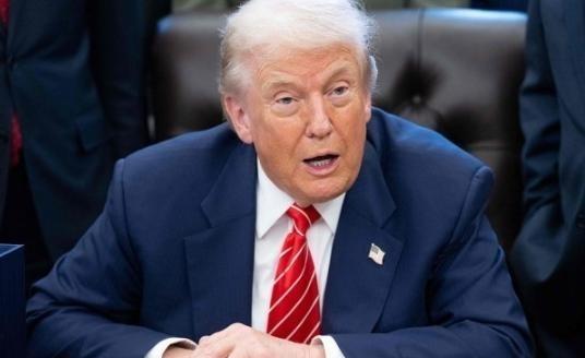 特朗普计划让中国数千架波音客机全部停飞。很多人还以为中美贸易战只是停留在关税阶段