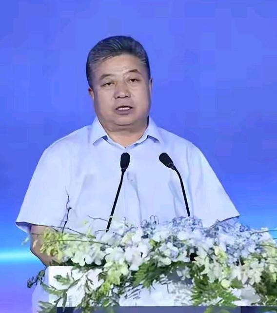 乌兰察布，退休5年的商都县原1号王国相，查实了！

1960面出生的老王，重要仕