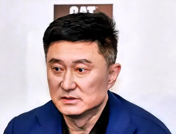 广东有大麻烦了！杜锋身体不适缺战广东vs宁波，开局7分钟仅7分，朱芳雨愁容满面今