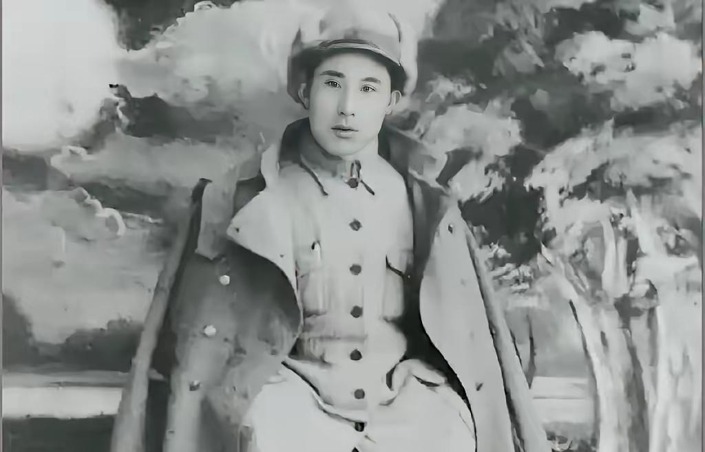 1949年8月，华野副司令带妻儿和1个警卫排南下，距新中国成立58天时，被300